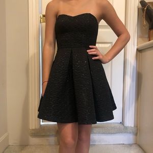 Astr black pleated party dress